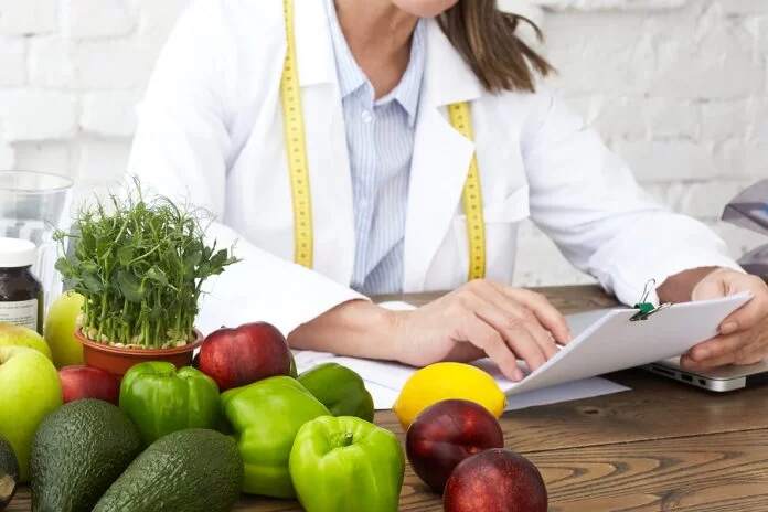 7 Reasons Why You Should Visit a Dietitian Today